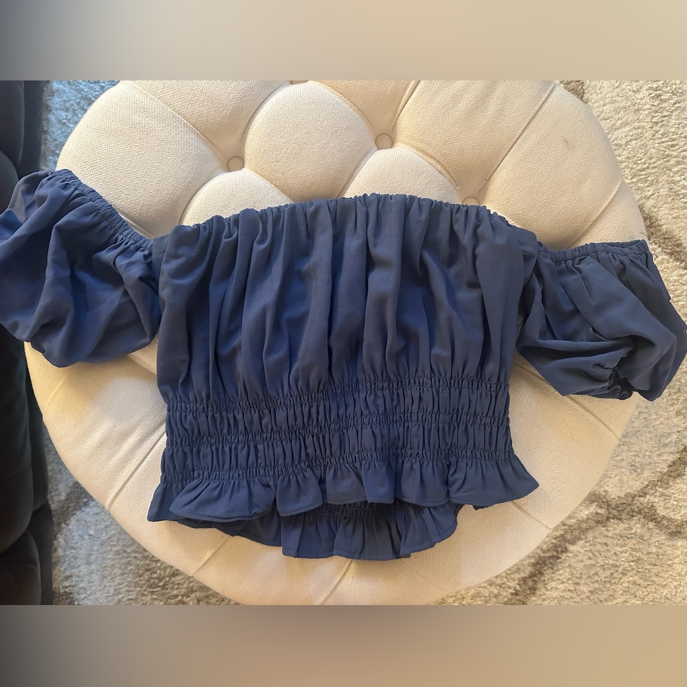 Abercrombie XL Off-The-Shoulder Blue Puff Sleeve Smocked Crop Top
